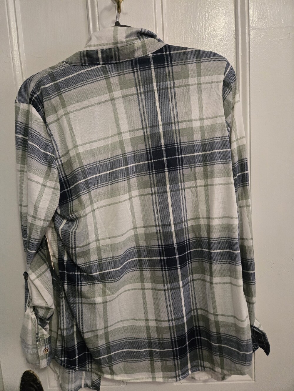 Woman's Green & Blue Plaid Button-Up Shirt - Picture 3 of 4